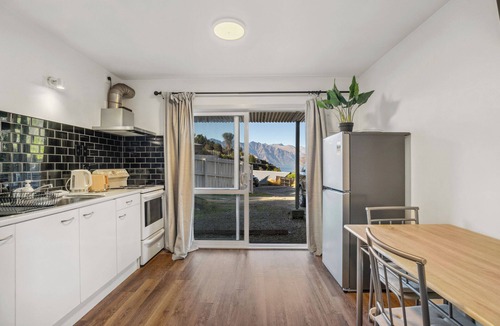 Fernhill House | Arawata Retreat - Queenstown Mountain Serenity