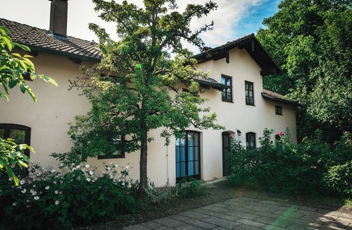 Langenaltheim House | ARCHAEOPTERYX House - unique in the nature park