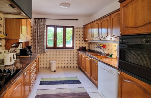 Verdizela Villa | Architect Villa with private pool, 3 minutes to the beach and 20 min to Lisbon
