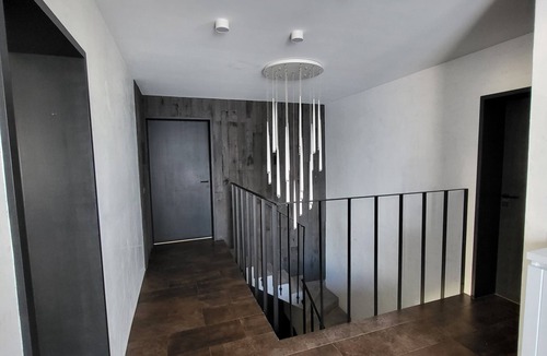 Sudstadt Villa | Architektenhaus am Waldrand mit Sauna