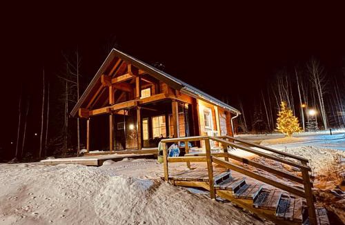 Rovaniemi Ski Chalet | Arctic log house Hirvas