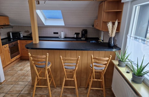 Moehnesee Apartment | Arnsberger Wald Holiday Apartment with Balcony and Wi-Fi