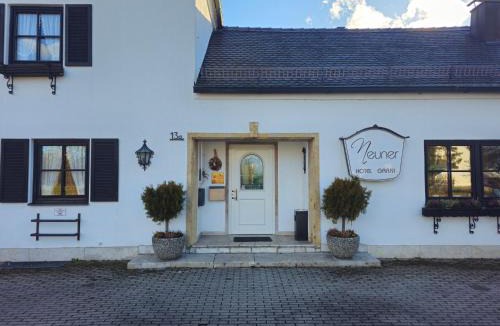 Obermenzing House | ARRIVEL Hotel am Bergson - bisher Hotel Neuner