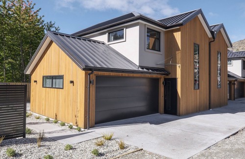 Arthur's Point Cottage | ARTHURS POINT QUEENSTOWN VILLA - HOLIDAY HOME in Queenstown