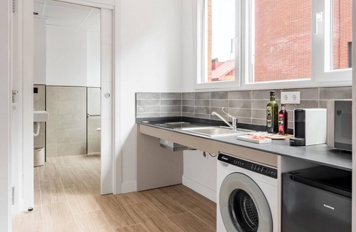 Ciudad Lineal Apartment | Arturo Soria Stays by Charming II, newly renovated with Parking