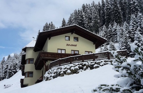 Sankt Leonhard im Pitztal Apartment | 70 m² Apartment ∙ 2 bedrooms ∙ 4 guests