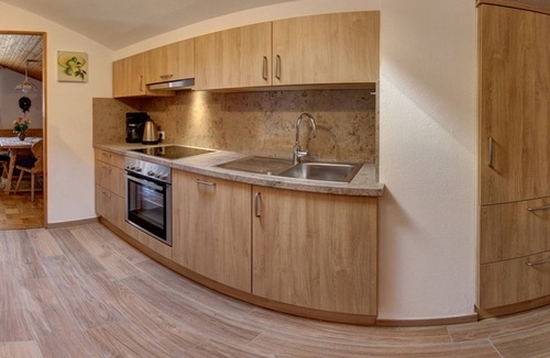 Inzell Apartment | Attic apartment Falkensee up to 4 persons, 60 sqm, 2 bedrooms, balcony, TV