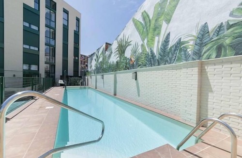 Carabanchel Apartment | Aurora Stays by Charming V, Apartment for 2 with free parking