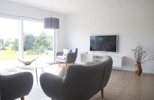 Bastei Apartment | Auszeit mit Weitblick in der Sächsischen Schweiz - kleiner Bauernhof mit Tieren und Wallbox