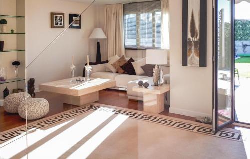 Arroyomolinos House | Awesome Home In Arroyomolinos