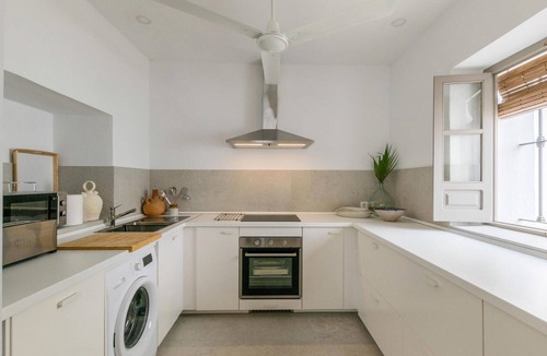 Carmona House | Awesome home in Carmona