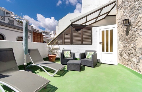 Vegueta Apartment | Azahara Apartment with Private Terrace