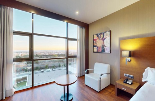 Paterna Hotel | AZZ Valencia Congress Hotel & Spa