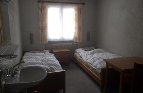 Saas Grund Bed & Breakfast | B&B Haus Granit Saas Grund