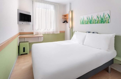 La Jota Hotel | B&B HOTEL Zaragoza Plaza Mozart