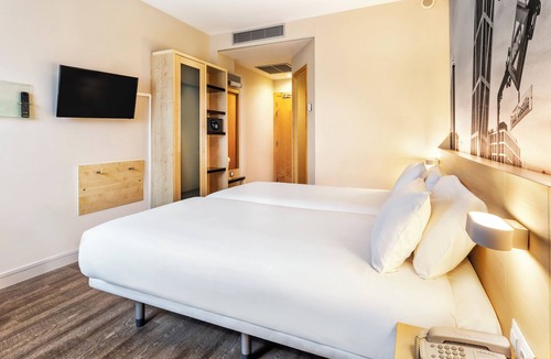 Rejas Hotel | B&B Madrid Aeropuerto T1 T2 T3