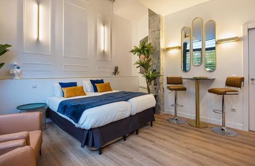 Imperial Apartment | B IM La Latina-City Centre-WiFi-AC-SmartTV B