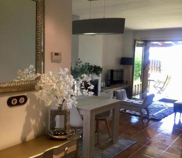 Badaguas Apartment | Badaguas It's Cozy