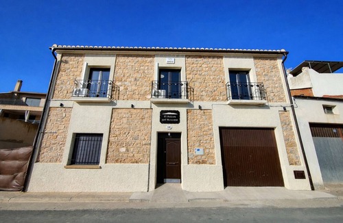 Fustinana House | 🌞 🌵 Balcón del Moncayo | Patio, games room and Bardenas | 4BR |🌞 🌵