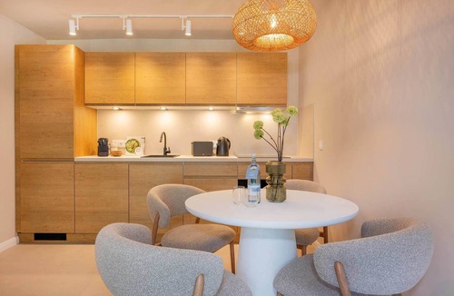 Benz Apartment | BaliBlizz apartment 03 with whirlpool, sauna and fitness room for 4 people
