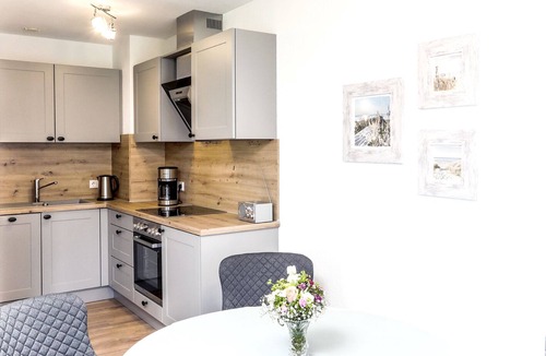 Bad Sassendorf Apartment | Barrierefreie Komfort-ferienwohnung mit Hellem Wohnraum und Wlan