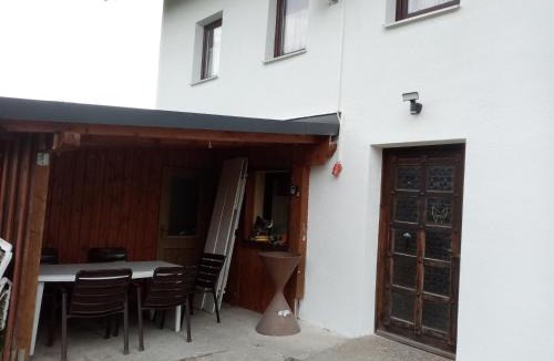 Hutthurm Apartment | Bauernhaus Auberg