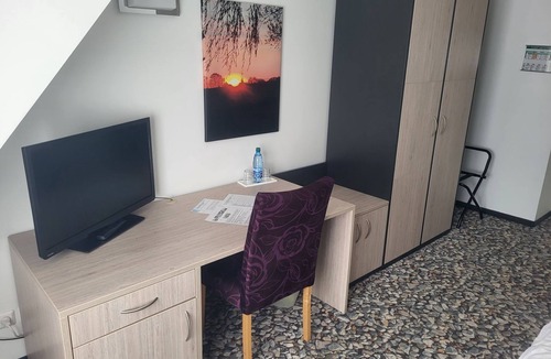 Stolpe Apartment | Bayard RE-12 - Cozy vacation apartment Remise Bayard RE-12 in an idyllic setting.