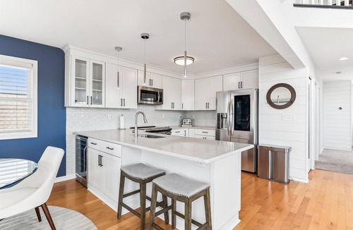 South Bethany Harbor House | Bayside Retreat in Bethany Beach: Short Walk to Beach, Sleeps 13, Water Views!
