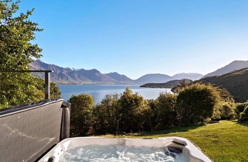 Closeburn House | Baywaters - Rural beauty with Sauna, Spa, Gym & Tennis Court