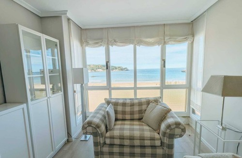 Noja Apartment | Beach apartment with stunning views