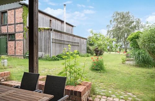 Am Salzhaff Apartment | Beach front apartment in Am Salzhaff with WiFi
