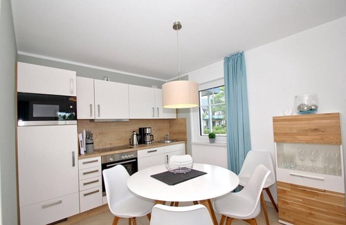 Monchgut-Granitz Apartment | Beachfront apartment with terrace, use of swimming pool and sauna - Rex Rugia H-1010 -