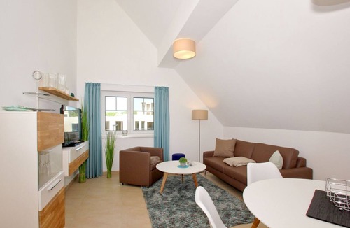 Gohren Apartment | Beachfront vacation rental with a balcony, access to the pool and sauna - Rex Rugia H-1010 -