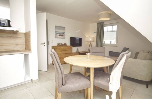 Moenchgut Peninsula Apartment | Beachfront vacation rental with a balcony, access to the pool and sauna - Rex Rugia H-1010 -