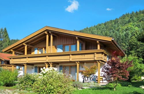 Maxlrain House | Beautiful apartment in villa for 6 people with TV and terrace