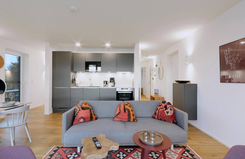 Lembruch Apartment | Beautiful apartment in Lembruch/Dümmer See with indoor swimming pool