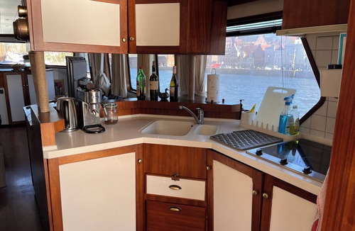 Luebeck Old Town Boat Rental | Beautiful accommodation in the center of Lübeck
