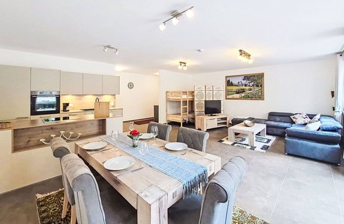 Gnadenwald Apartment | Beautiful apartment for 5 guests with WIFI, TV, terrace and pets allowed