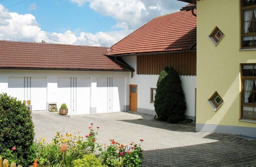 Bischofsmais Apartment | Beautiful apartment for 4 people with WIFI, TV, terrace, panoramic view and parking