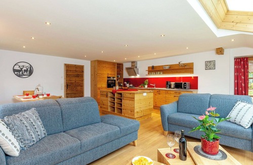 Unterwoessen Apartment | Beautiful apartment for 5 people with WIFI, TV, balcony, pets allowed and panoramic view