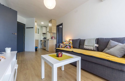 Cubelles Apartment | Beautiful apartment for 3 guests with A/C, WIFI and TV