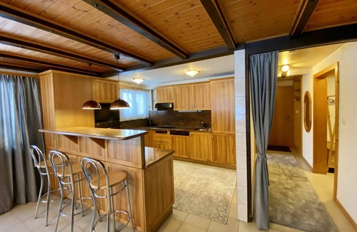 Graechen Apartment | Beautiful apartment for 4 guests with WIFI, TV, patio and panoramic view