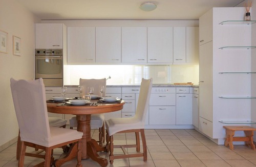 Saanenmoeser Apartment | Beautiful apartment for 4 people with WIFI, TV, balcony and pets allowed