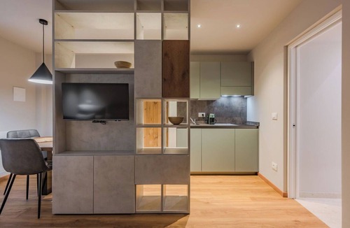 Fucine Apartment | Beautiful apartment for 8 people with WIFI, TV and balcony