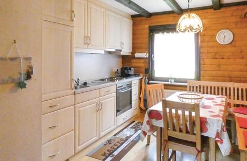 Arrach Apartment | Beautiful apartment in Arrach with WiFi