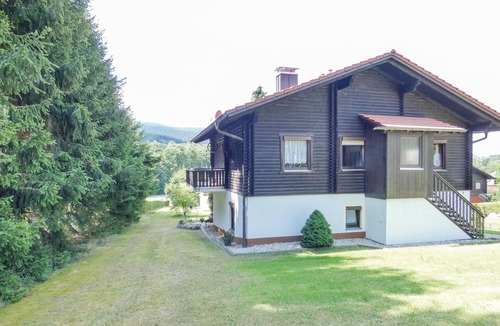 Arrach Apartment | Beautiful apartment in Arrach with WiFi