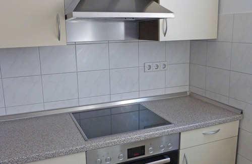 Luenen Apartment | Beautiful, bright 2.5 room apartment (65 sqm) with south-facing balcony in Lünen-Mitte