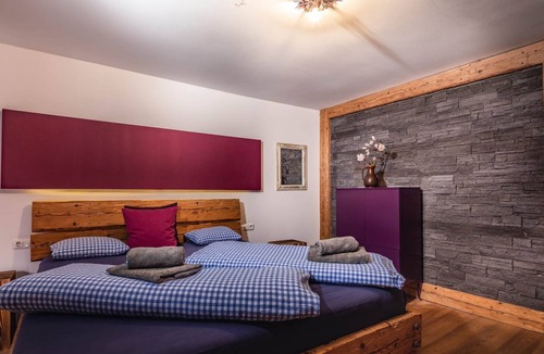 Oberschonau House | Beautiful, cozy, newly renovated chalet