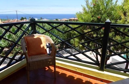 Puerto de la Cruz Apartment | Beautiful flat with garden in Puerto De La Cruz