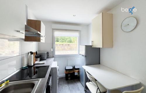 Hagen Apartment | BEGE APARTMENTS PrimeWork